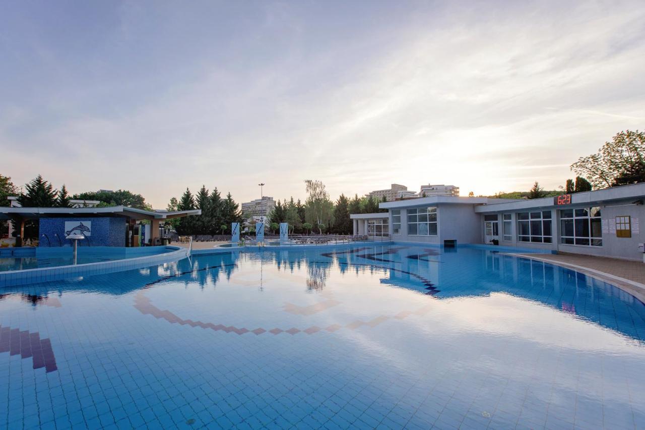 Hotel International Баиле Феликс Экстерьер фото