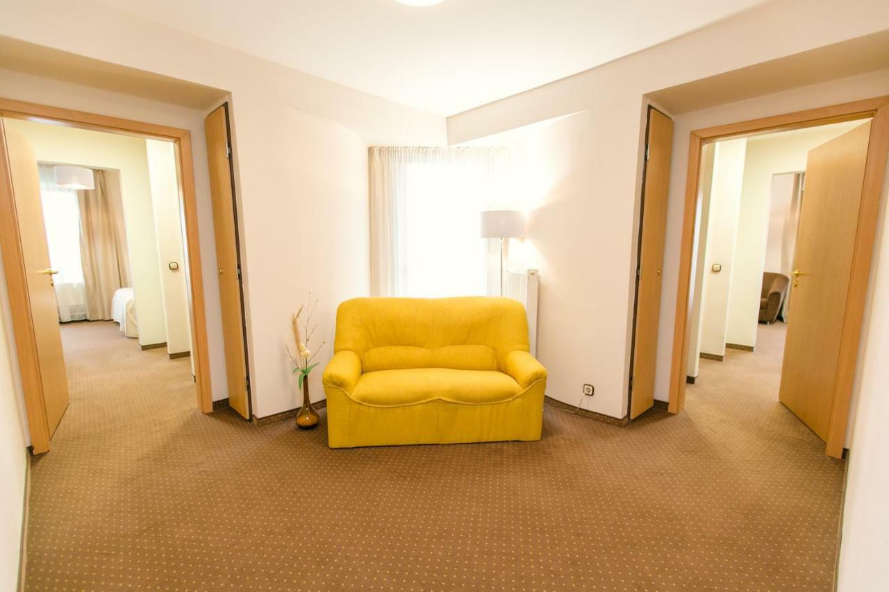 Hotel International Баиле Феликс Экстерьер фото
